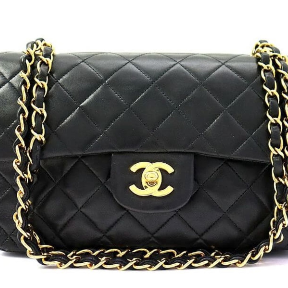 💯 Authentic vintage Chanel CocoMatelasse Flap bag